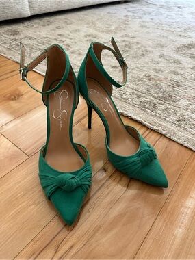 Jessica Simpson Emerald Knotted Pointed Toe Ankle-Strap Heels